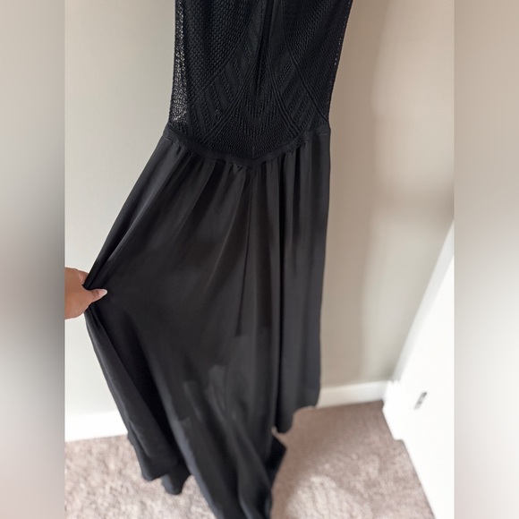 GUESS black high-low halter dress with lacy detailing and train skirt size M - Picture 5 of 6